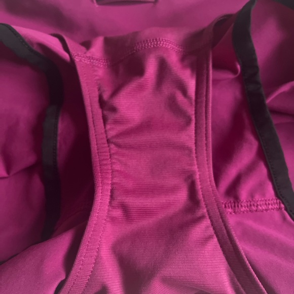 Lululemon running shorts - Picture 12 of 12